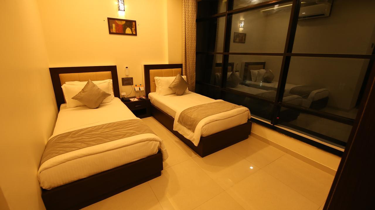 Mastiff Hotel Karwar By Othpl, Formerly Citrus Hotel การ์วาร์ ภายนอก รูปภาพ